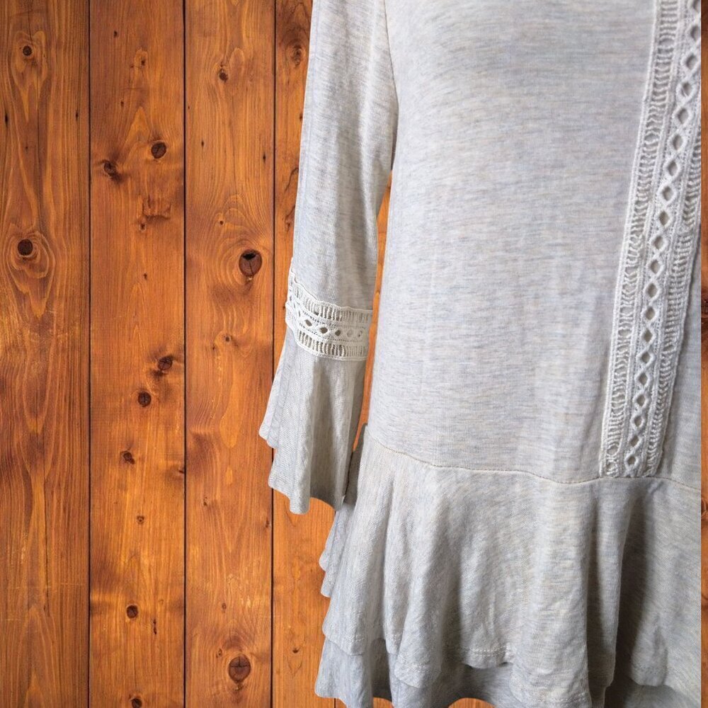 Alya Anthropologie Women's Small 3/4 Bell Sleeve Crochet Ruffle Pullover Blouse - Picture 4 of 7